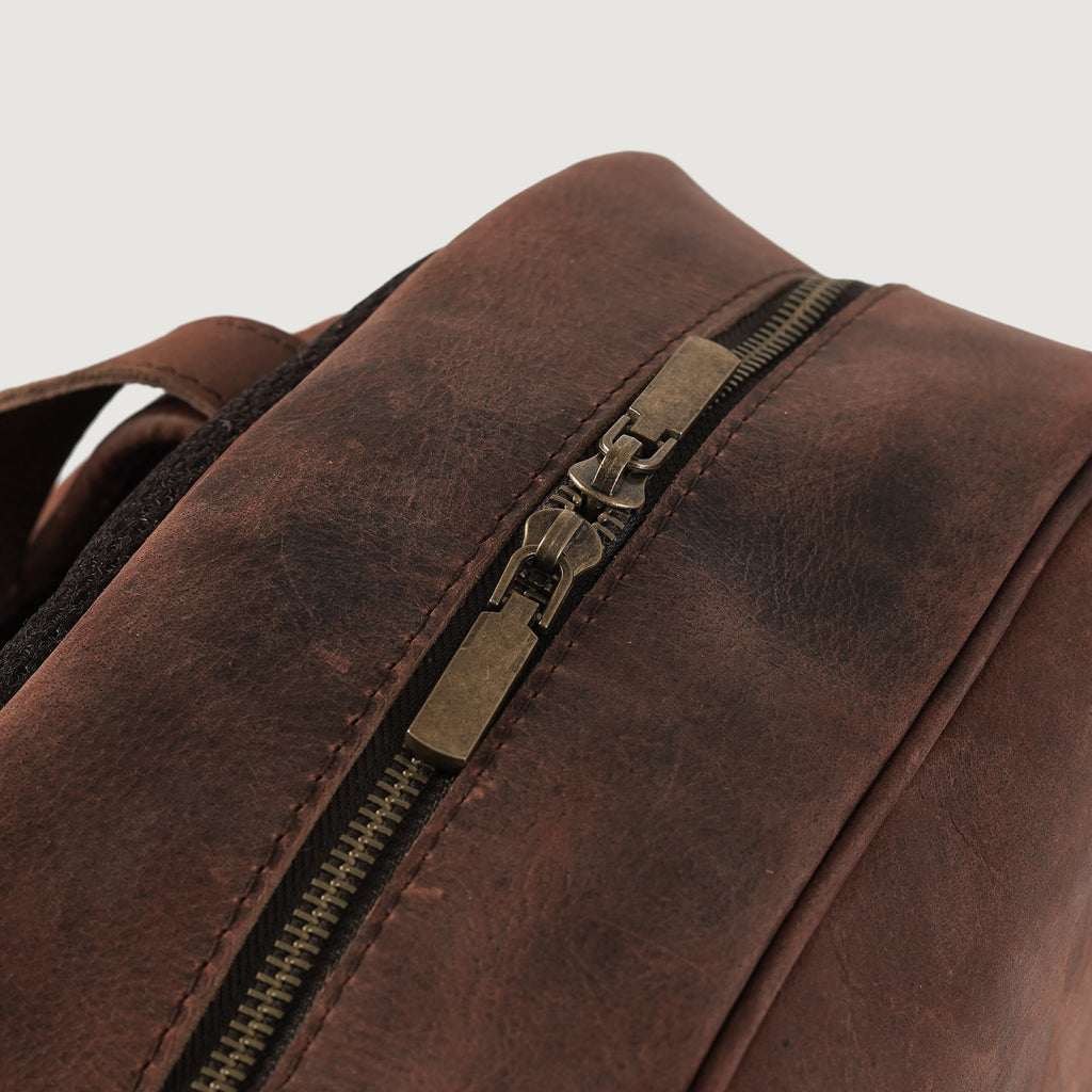 The Philos Vintage Distressed Brown Leather