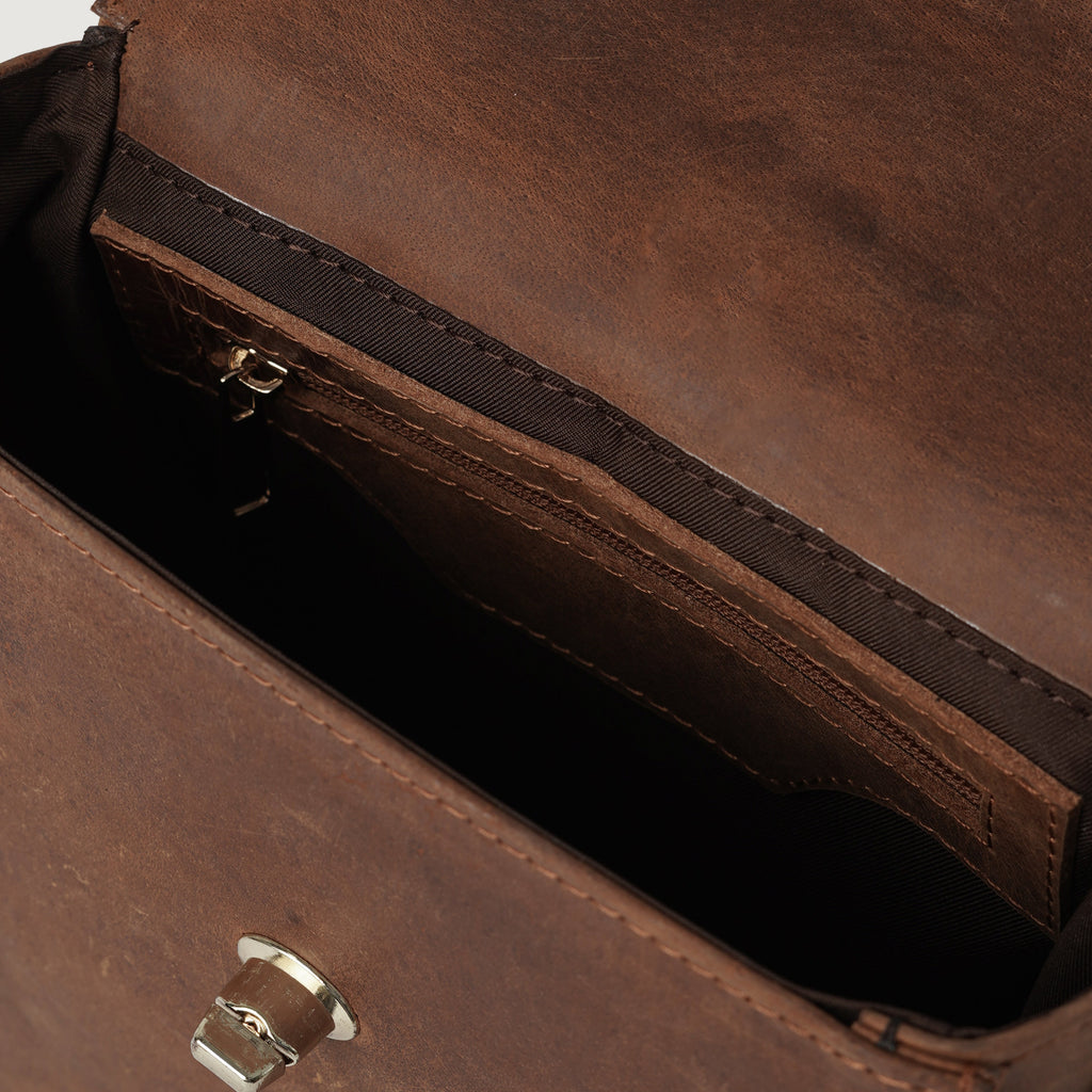 The Sandra Vintage Tan Leather