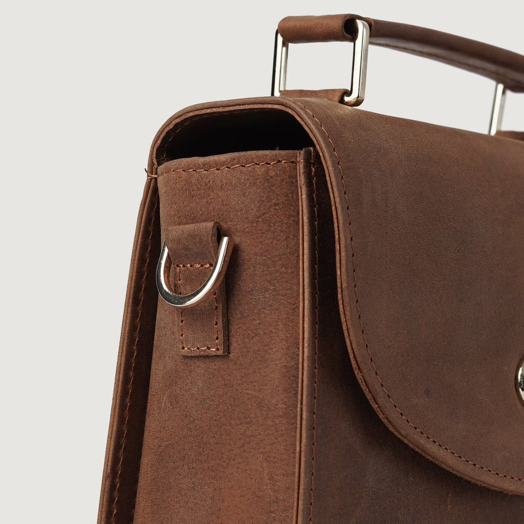 The Sandra Vintage Tan Leather