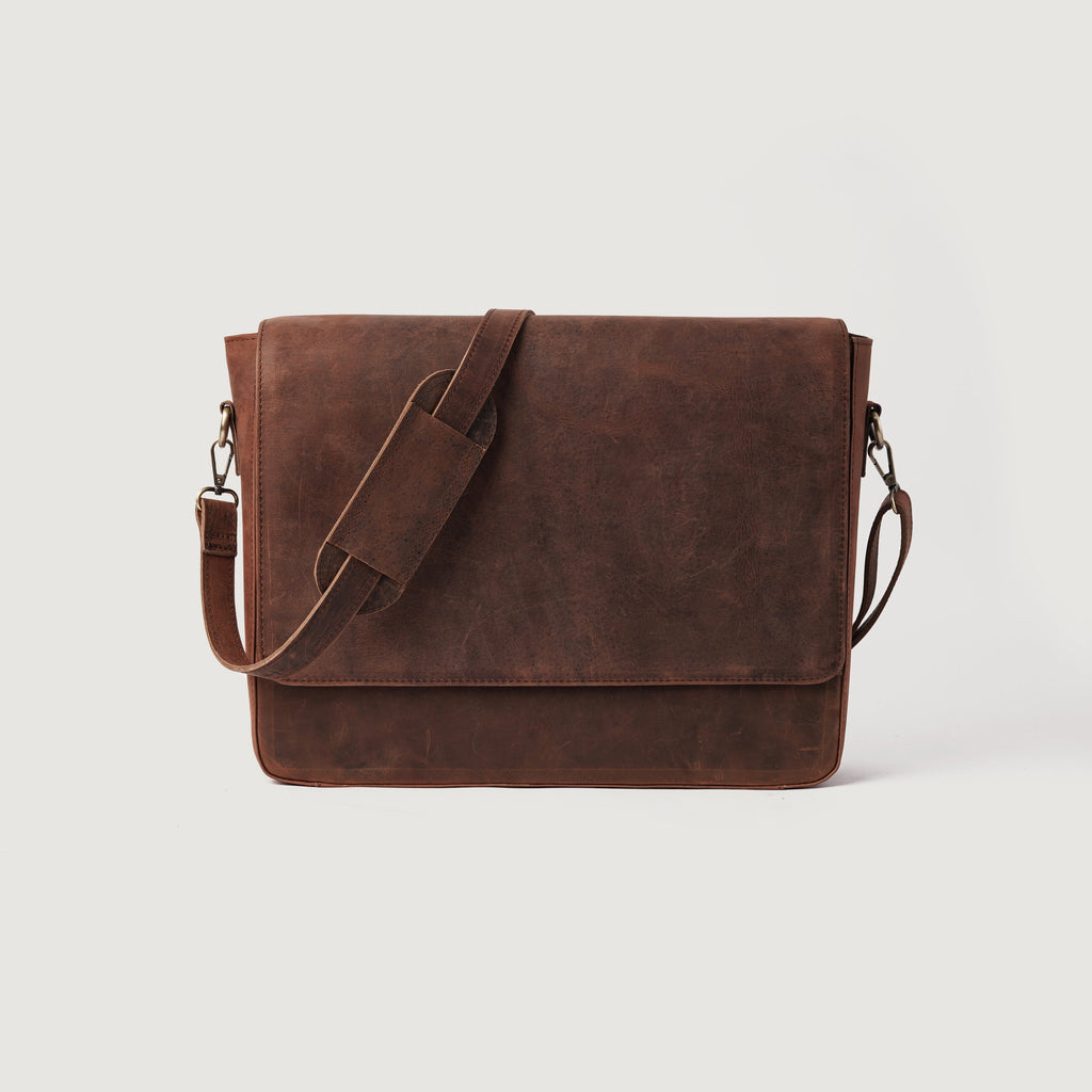 The Carismatico Vintage Distressed Brown Leather 